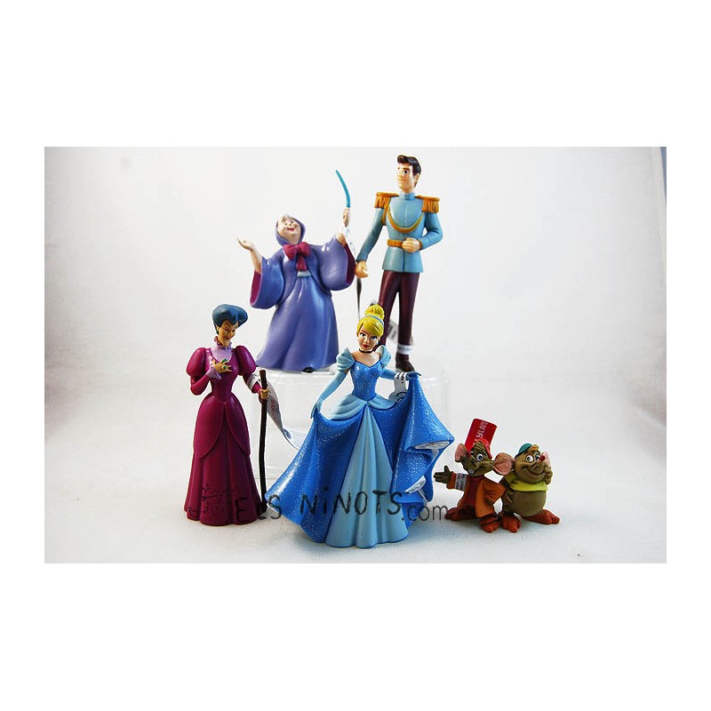Collection figurines Cendrillon avec souris