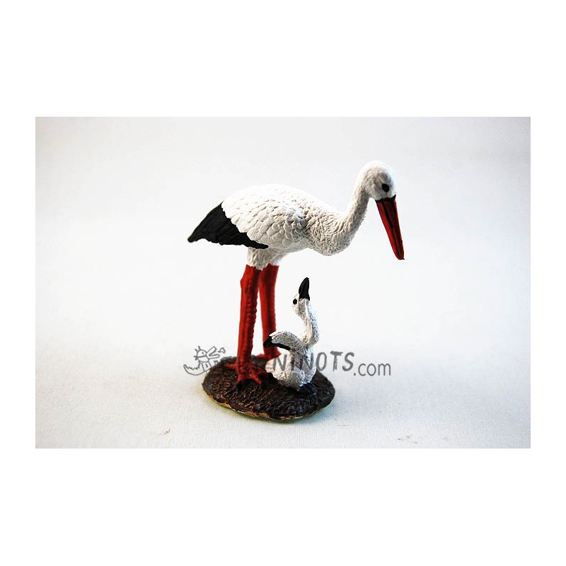 figura cigüeña y bebé papo