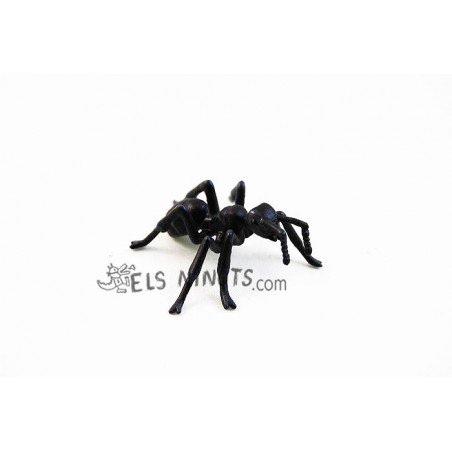 Figurine de fourmi