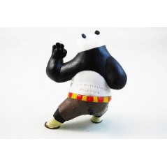 Figura de Po en defensa de Kung Fu Panda