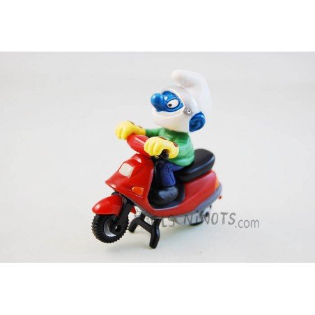 Figura Pitufo con Scooter