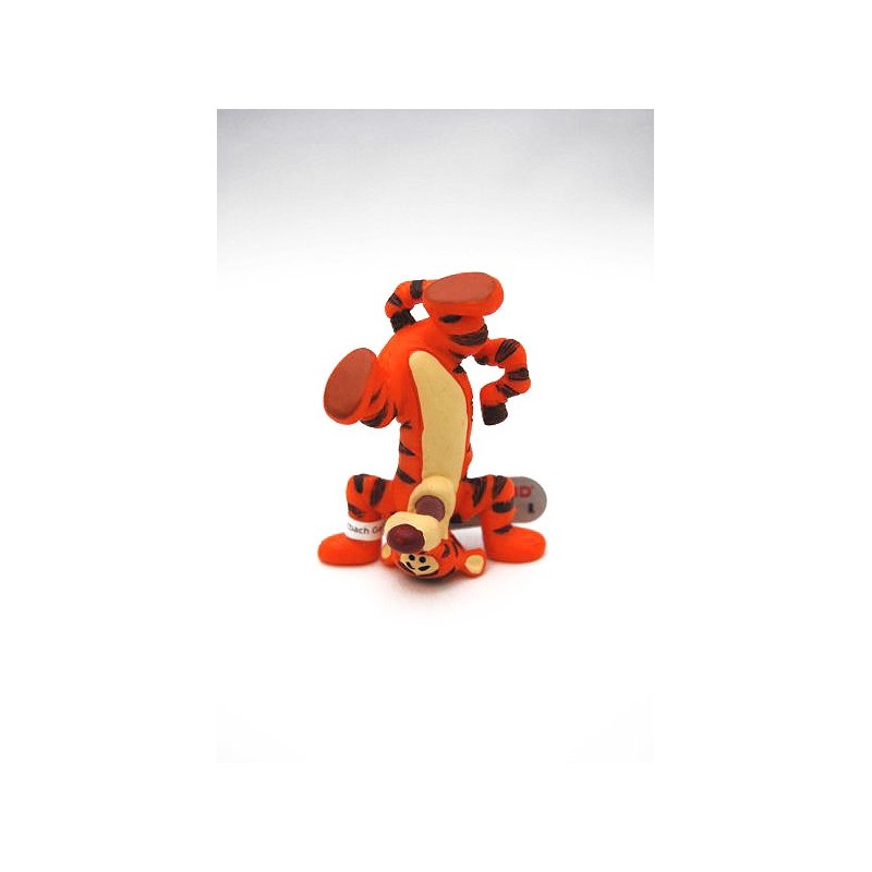 Figura Tigger en Vertical Winnie the Pooh