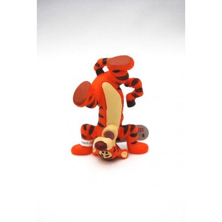 Figura Tigger en Vertical Winnie the Pooh