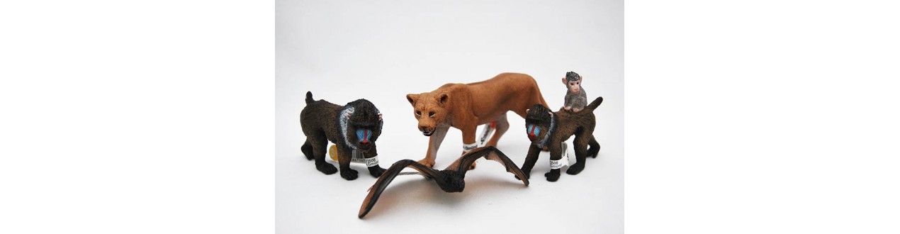 Figures d'animals de  Papo i Schleich